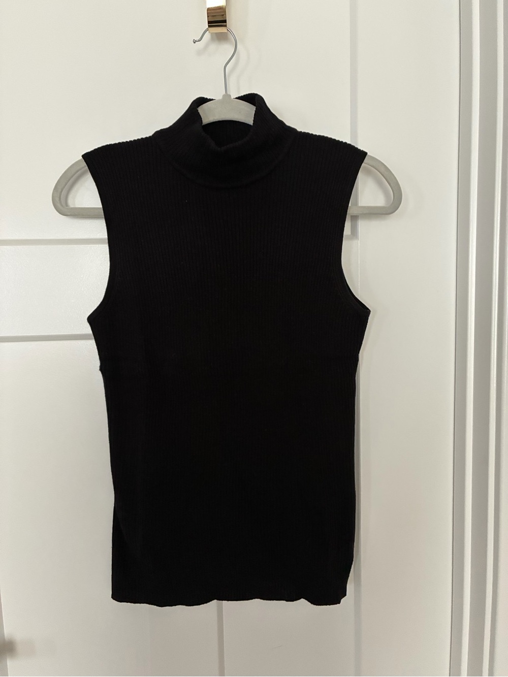 Dana Buchman Black Ribbed Sleeveless Turtleneck Sweater Tank
